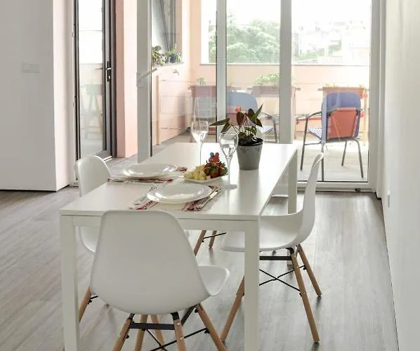 Lägenhet Spacious Seaside A - Faraway