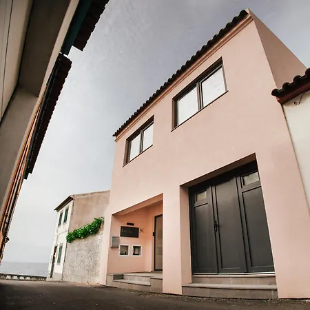 Spacious Seaside A - Faraway * Lagoa (Azores)