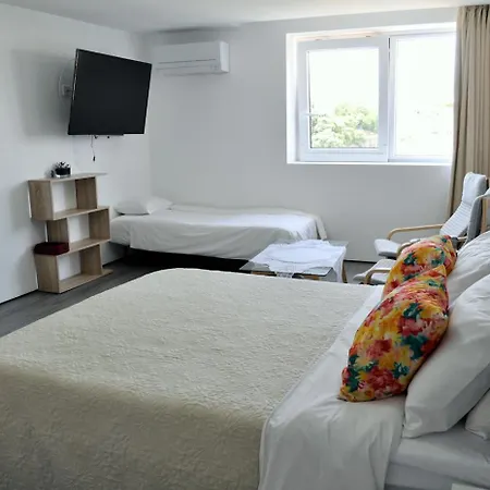 Spacious Seaside A - Faraway * Lagoa (Azores)