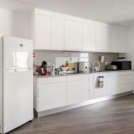 Spacious Seaside A - Faraway Apartament