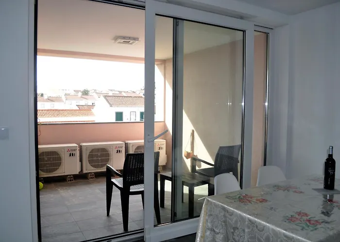 Spacious Seaside A - Faraway * Lagoa (Azores)